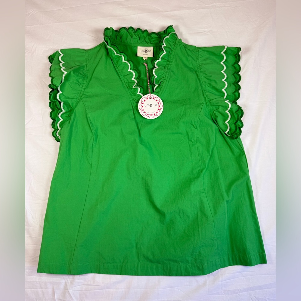 Umgee‎ Green Scalloped Ruffle Top